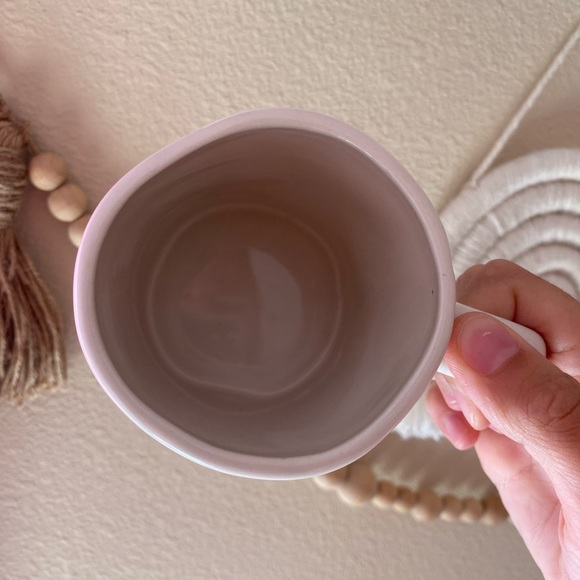 “Jet set” Rae Dunn mug - Picture 2 of 3